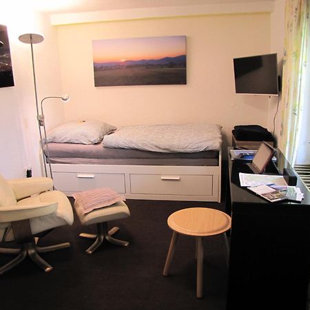קאסל Apartment Hugo37 Am Bergpark מראה חיצוני תמונה