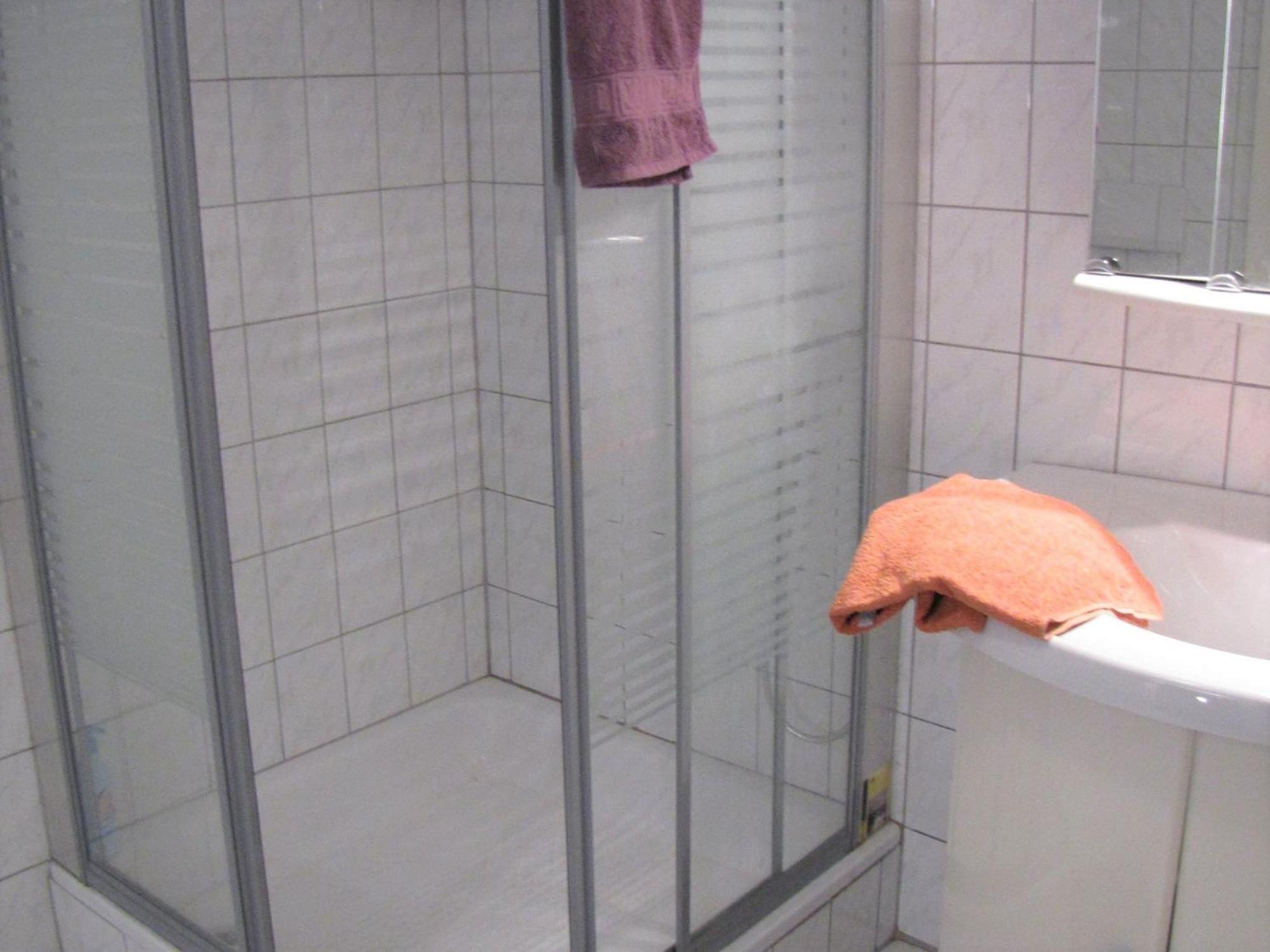 קאסל Apartment Hugo37 Am Bergpark מראה חיצוני תמונה