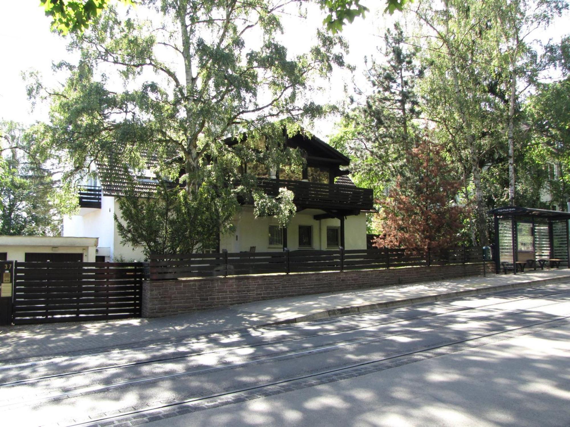 קאסל Apartment Hugo37 Am Bergpark מראה חיצוני תמונה